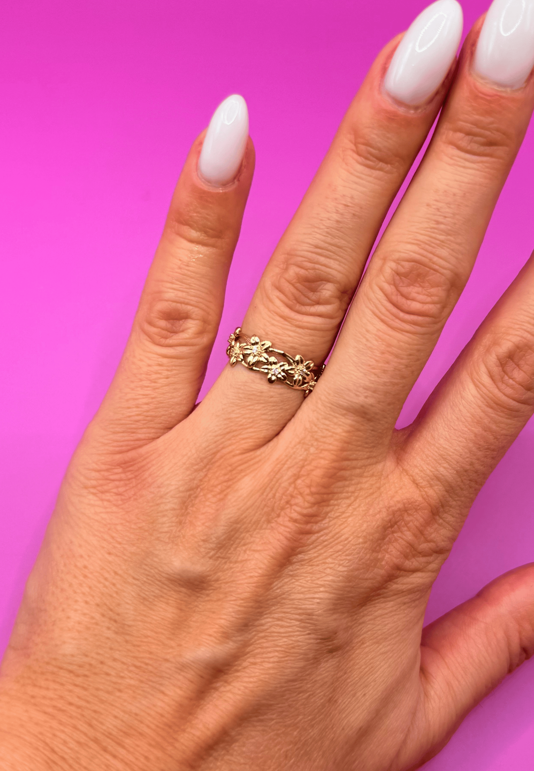 Ariane ring in 18-carat 3-micron gold-plated brass