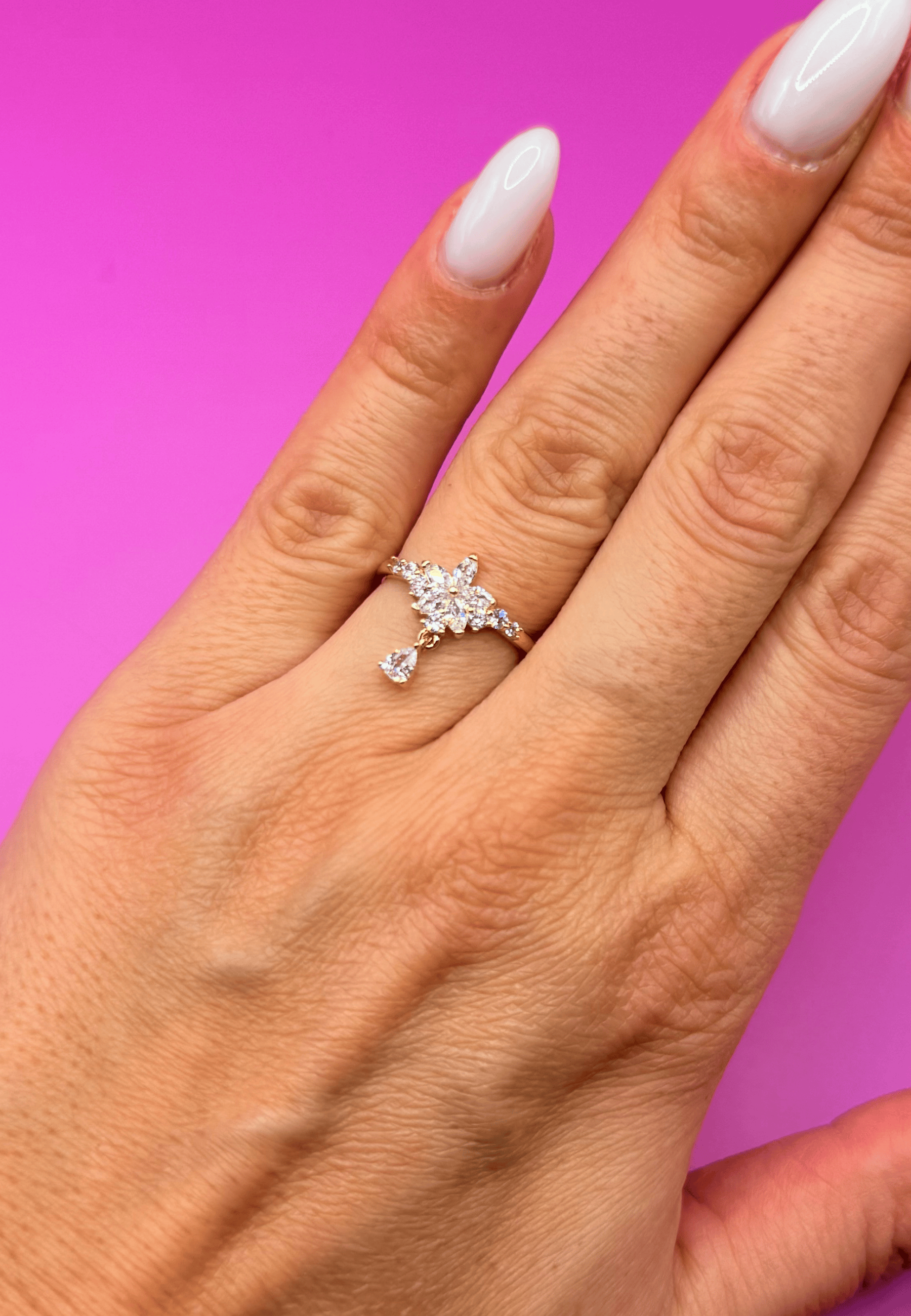 Lucie ring in 18-carat 3-micron gold-plated brass