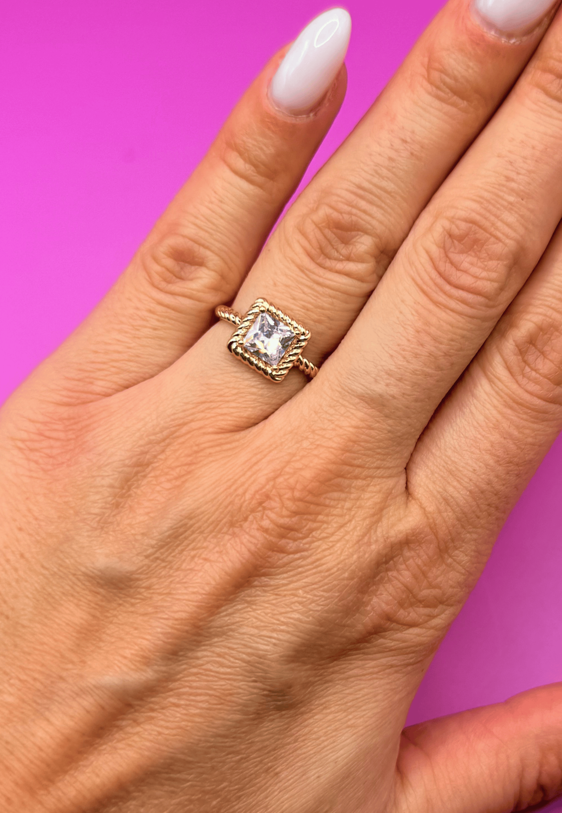 Salomé ring in 18-carat 3-micron gold-plated brass